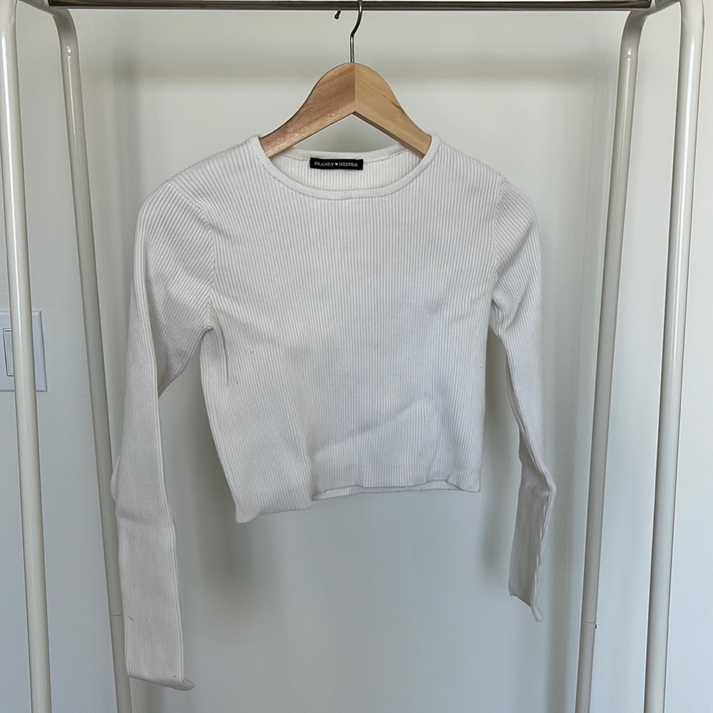 *FREE ADD ON* Brandy Melville Cropped Long Sleeve Knit Top White